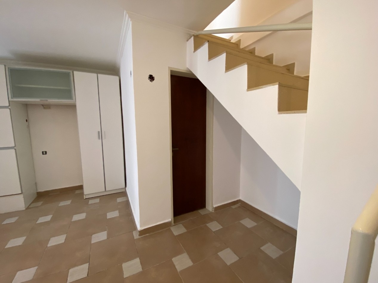 Departamento interno 2 dormitorios Jose Ingenieros 900