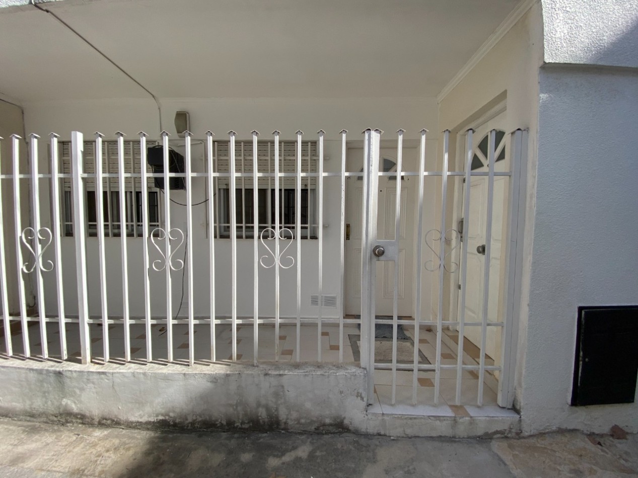 Departamento interno 2 dormitorios Jose Ingenieros 900