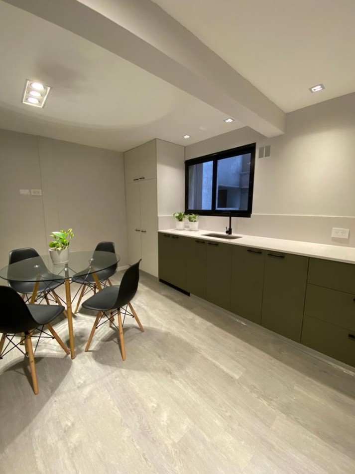 Venta departamento en Av San Martin 534