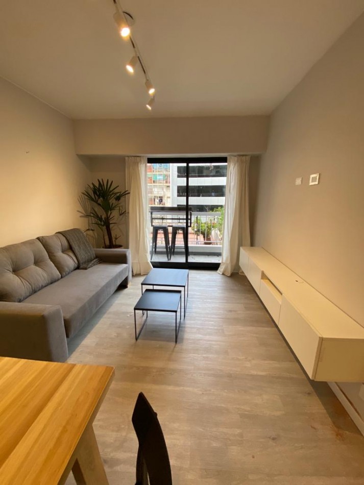 Venta departamento en Av San Martin 534