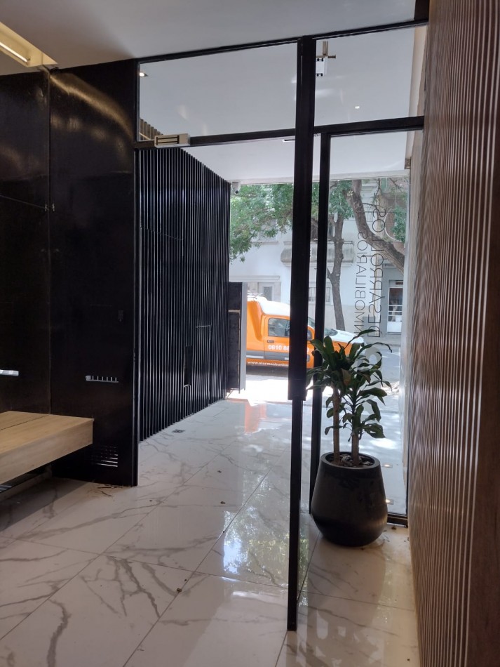 Departamentos uno y dos dormitorios en Venta en Alem 2392