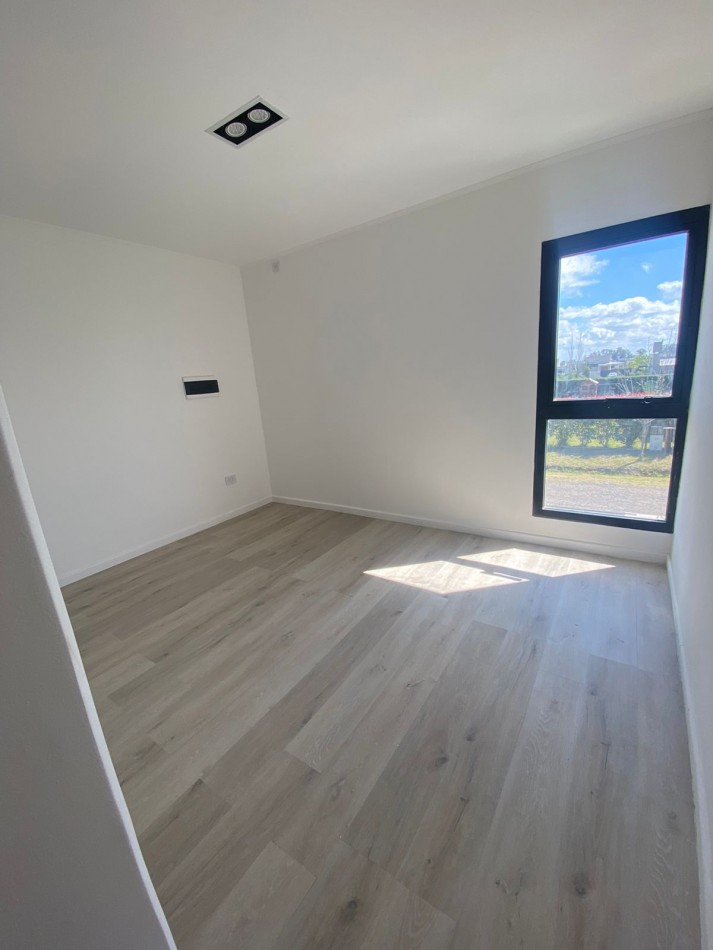 FUNES NORTE . CASAS TERMINADAS CON FINANCIACION Y ENTREGA INMEDIATA