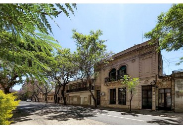 Casa en venta al frente de estilo